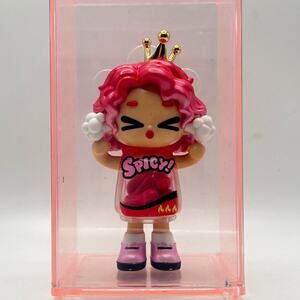 XOX Kweenie Fearless Kweens Series Kween Of Spicy Red Hot Mini Doll/Figurine EUC